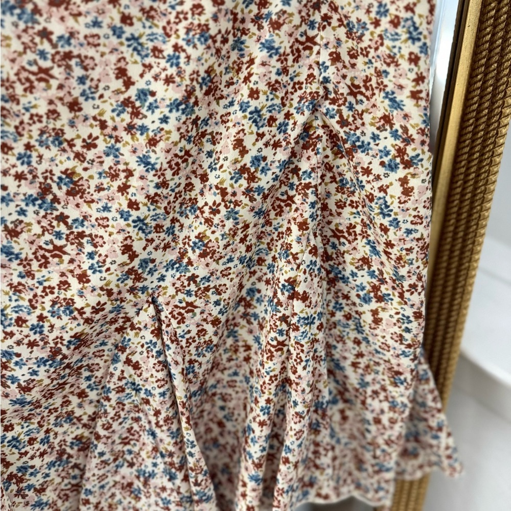 Princess Polly Cream floral Dress - Picture 7 of 11